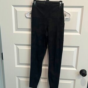 90 Degree By Reflex Black Camo Women's Leggings